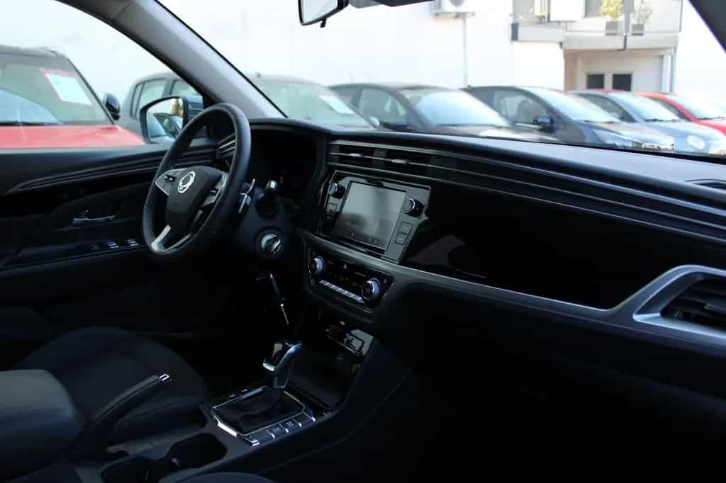 Ssangyong Korando 1.5 T-GDI Style 4x2/Klima/Sitzhzg/Kamera 03/2025-photo-12