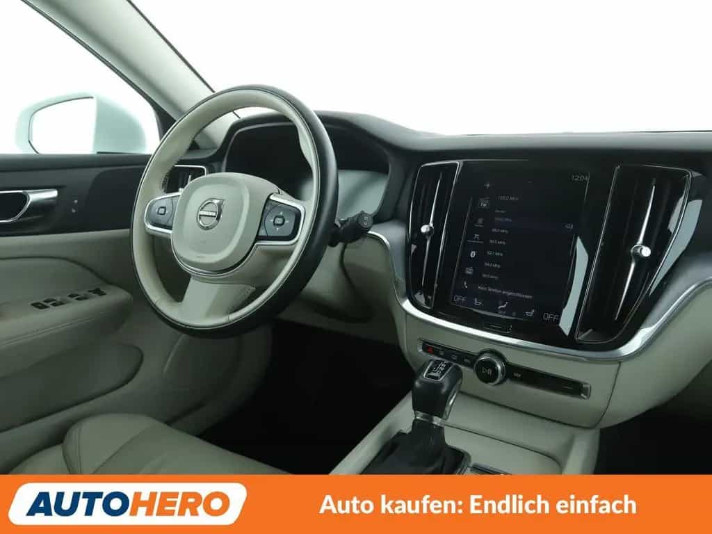 Volvo 2.0 D4 Momentum Pro AWD Aut.*NAV*LED*TEMP*CAM* 12/2019-photo-12