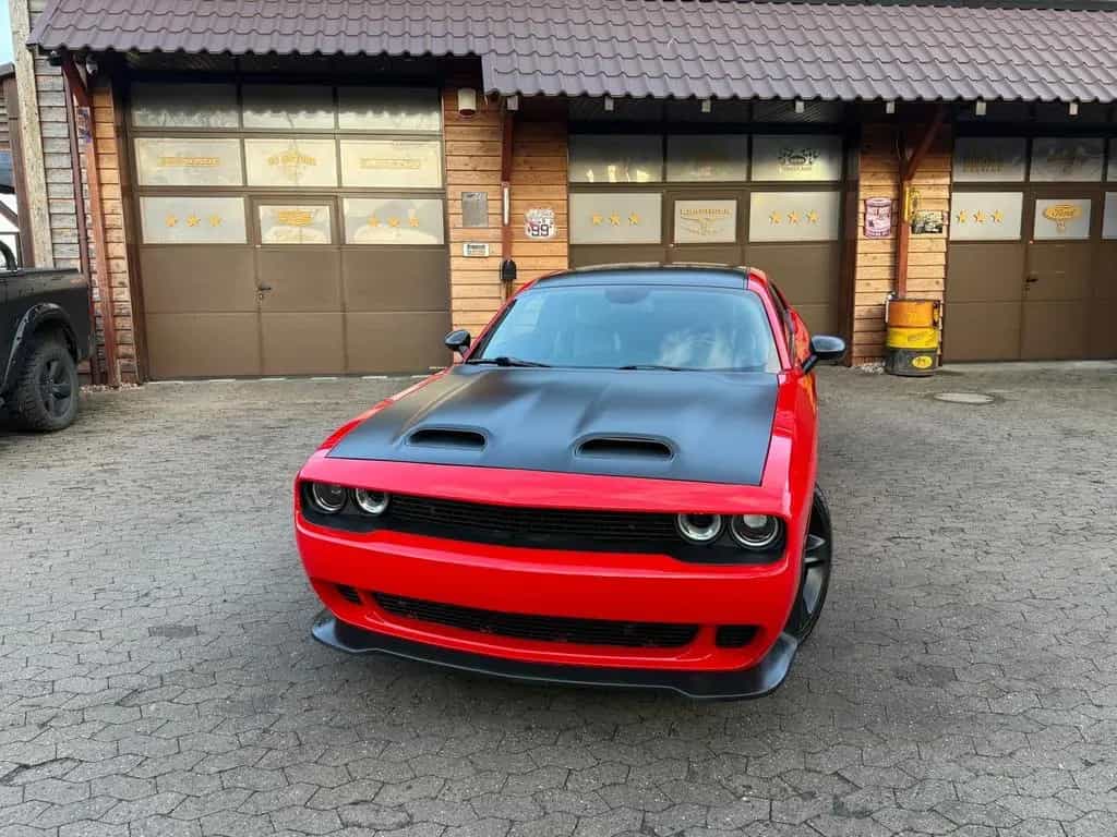 Dodge Challenger 5,7 V8*SRT KIT*LEDER*NAVI*KEYLESS*GARNTIE*SERVIC 11/2020-photo-4