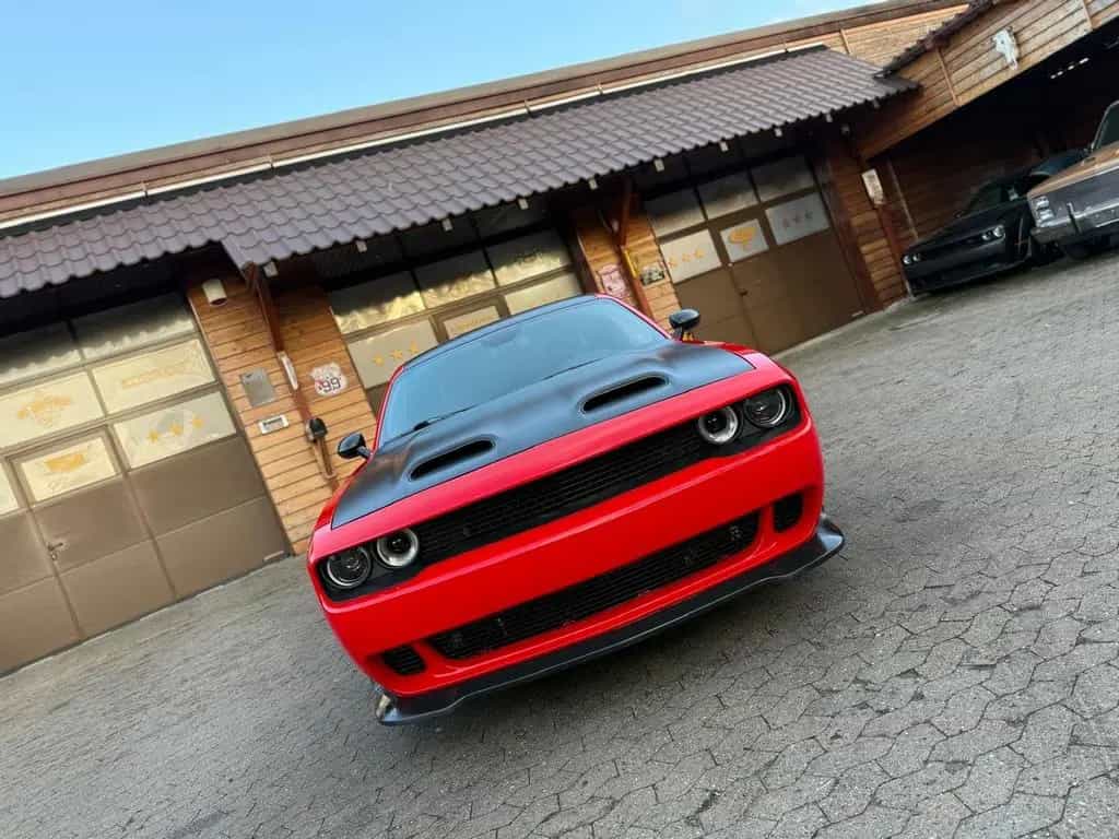 Dodge Challenger 5,7 V8*SRT KIT*LEDER*NAVI*KEYLESS*GARNTIE*SERVIC 11/2020-photo-9