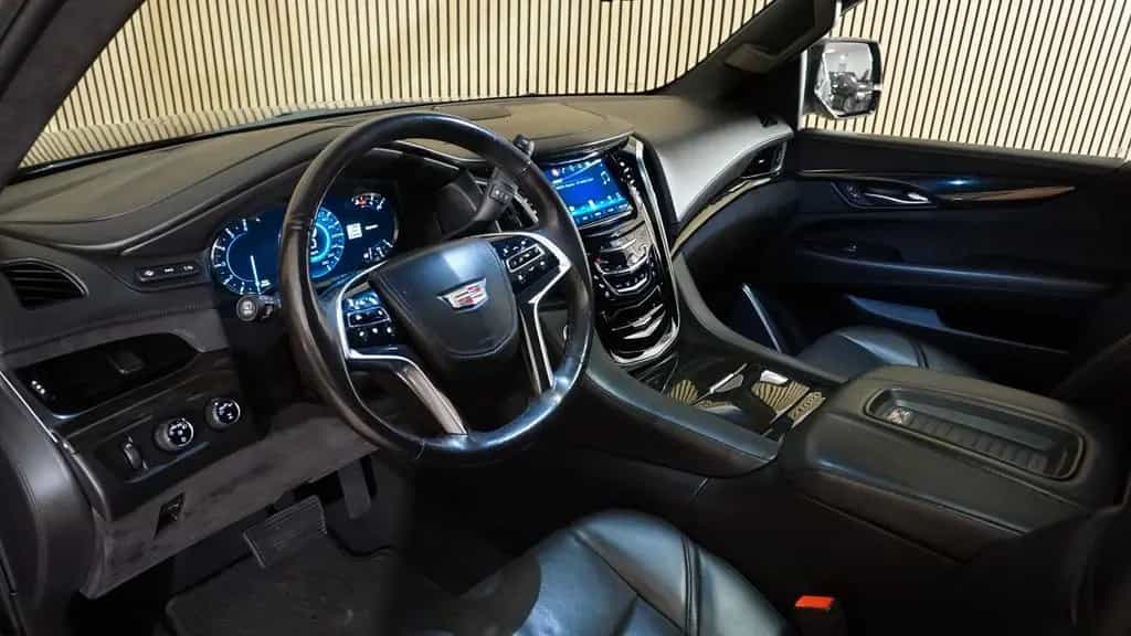 Cadillac Escalade 6.2 V8 Platinum +DEUTSCH+LED+AHK+STHZG+ 01/2019-photo-6