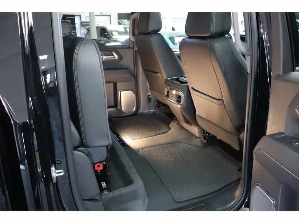 GMC Sierra DENALI 4X4 6.2 V8 Vollausstattung null-photo-17