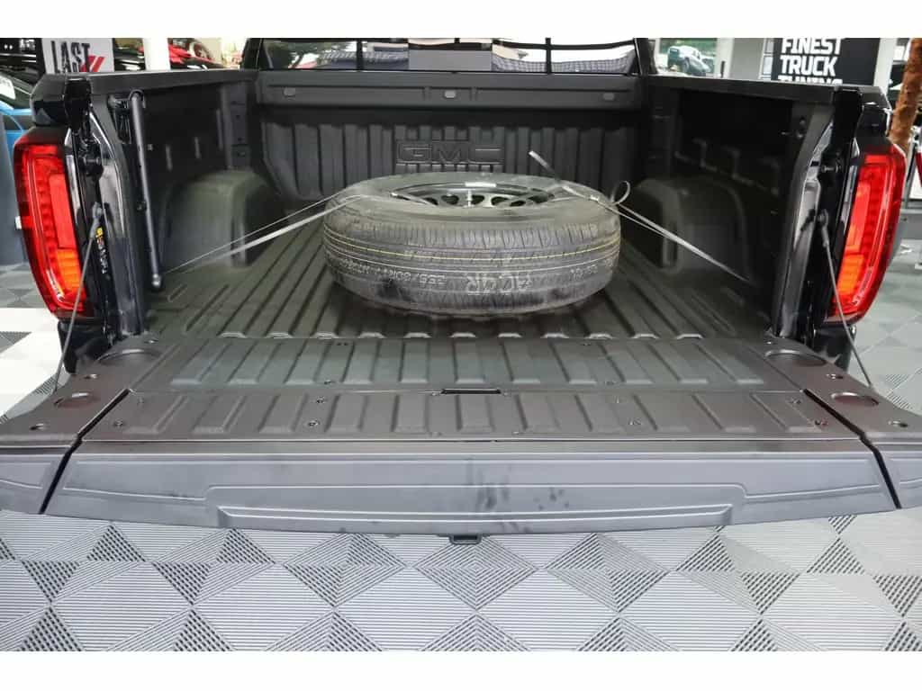 GMC Sierra DENALI 4X4 6.2 V8 Vollausstattung null-photo-9