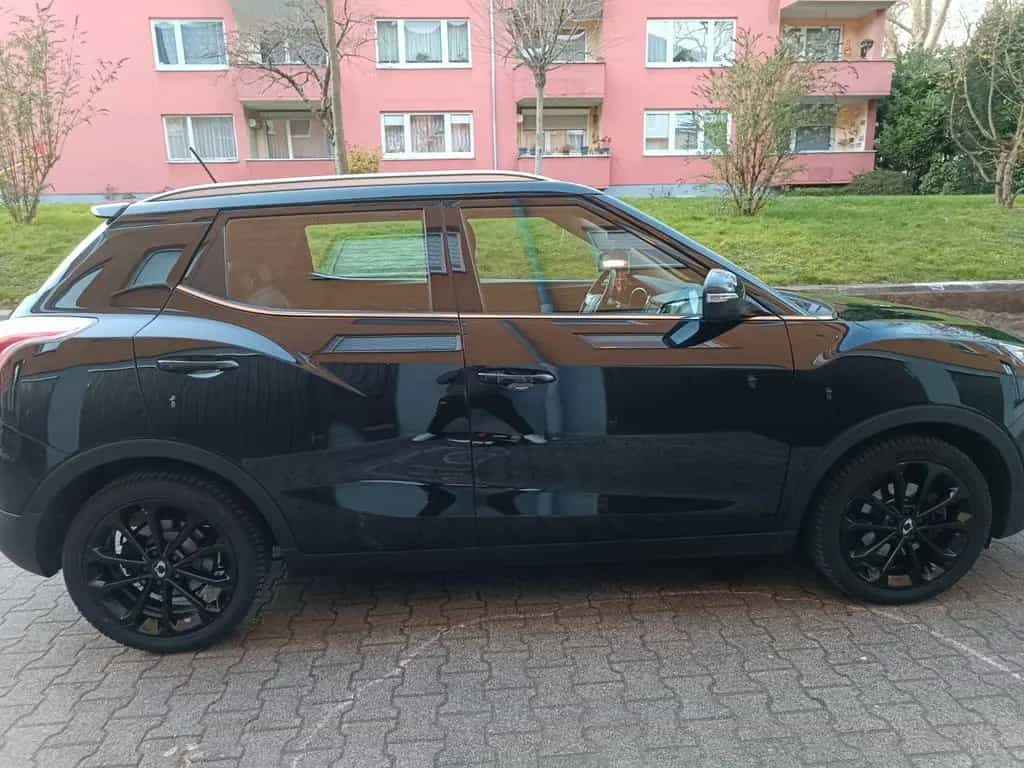 Ssangyong Tivoli 1.6 e-XDi 160 SAPPHIRE 2WD 09/2018-photo-4