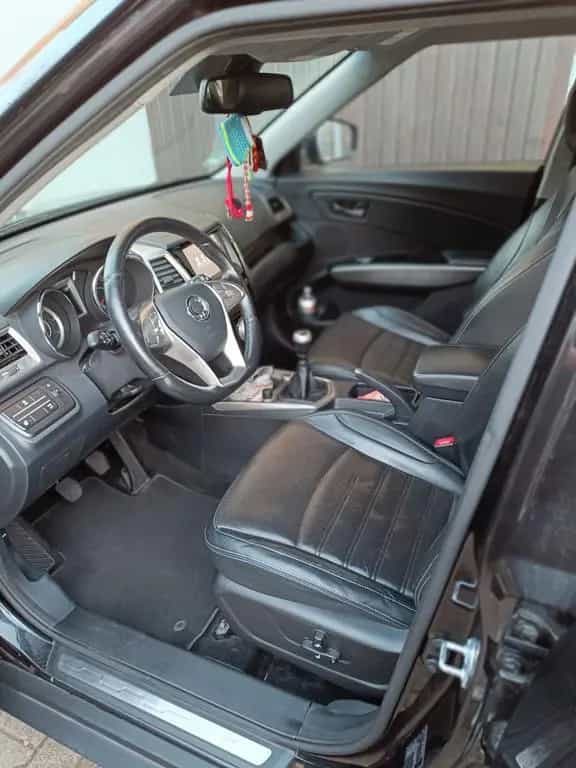 Ssangyong Tivoli 1.6 e-XDi 160 SAPPHIRE 2WD 09/2018-photo-5