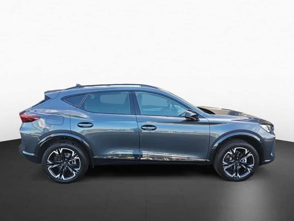 Cupra Formentor 1.5 eTSI 110 kW DSG Navi el. Heckklapp 06/2025-photo-5
