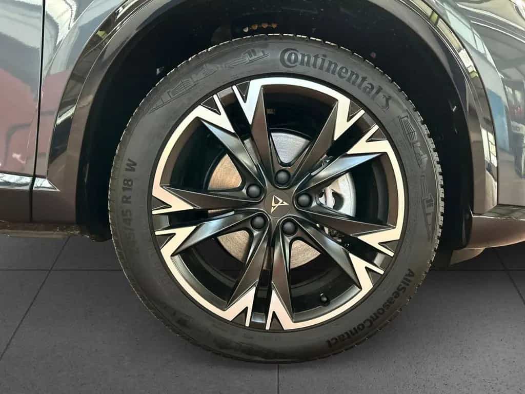 Cupra Formentor 1.5 eTSI 110 kW DSG Navi Sennheiser 08/2025-photo-6