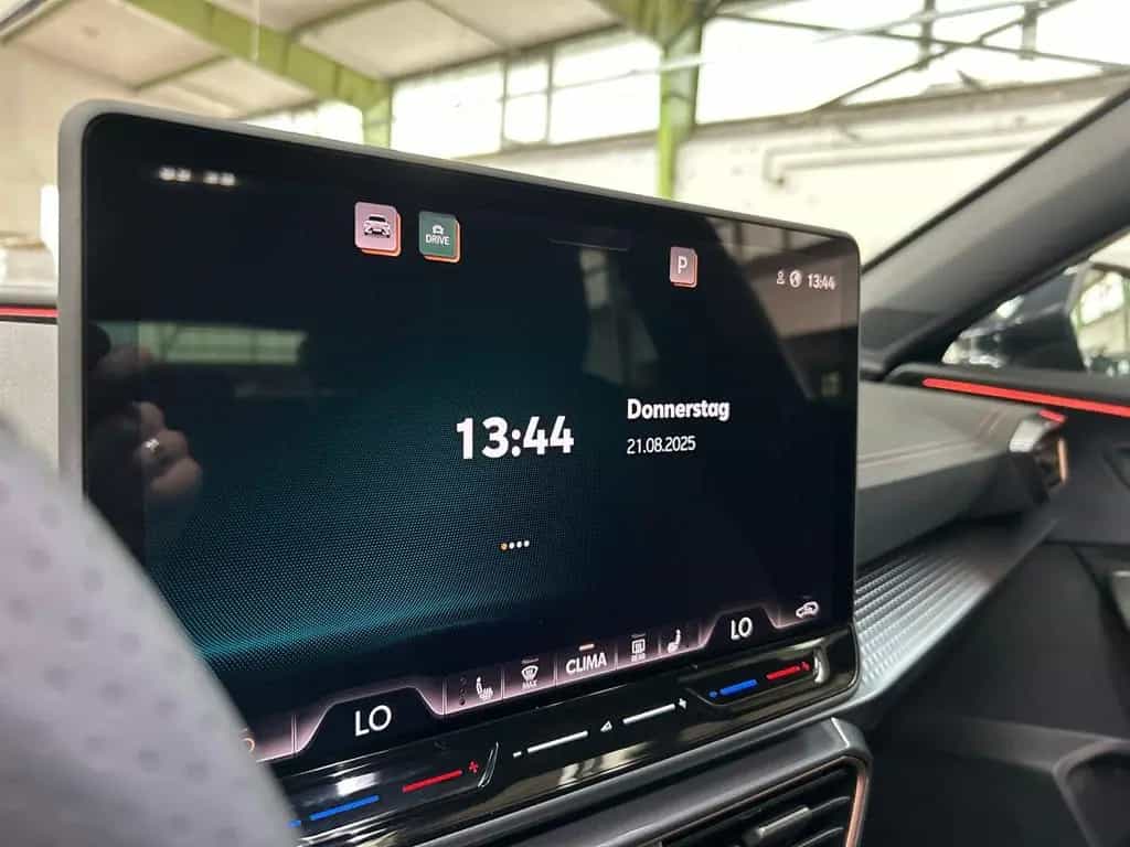 Cupra Formentor 1.5 eTSI 110 kW DSG Navi Sennheiser 08/2025-photo-9