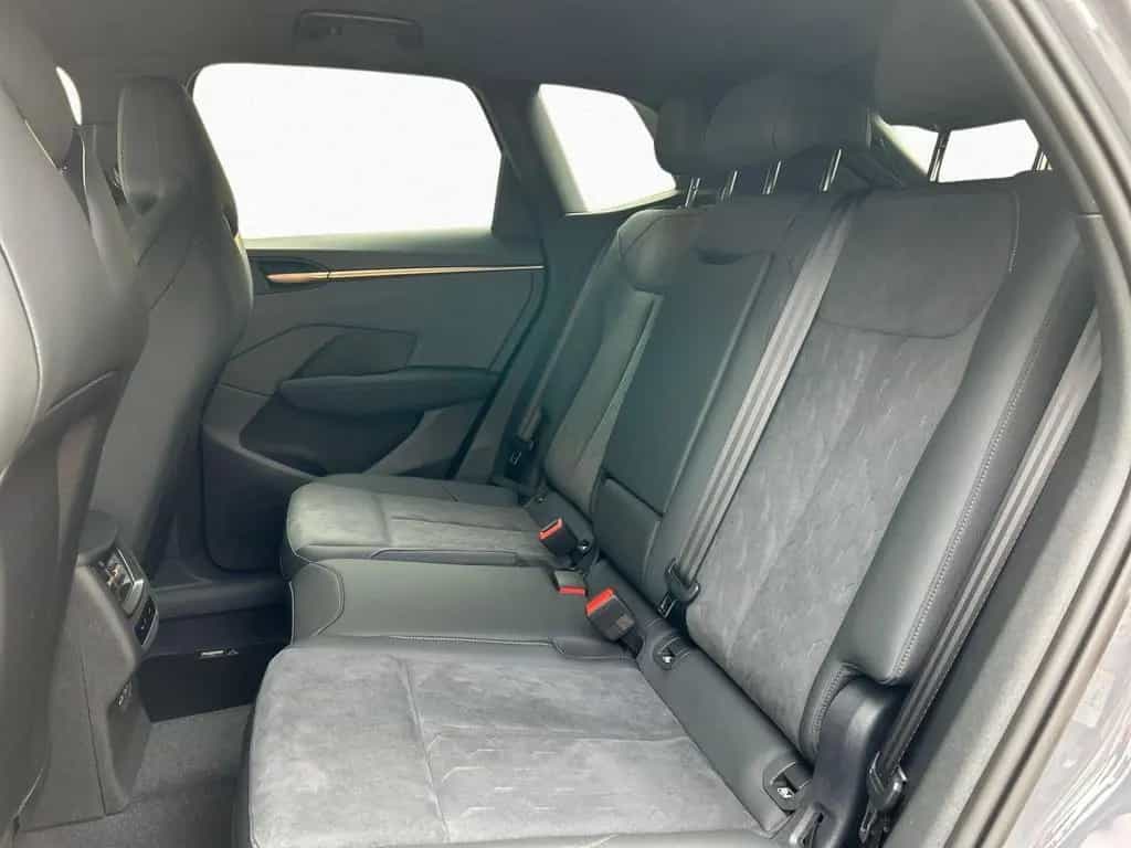 Cupra Terramar VZ 2.0 TSI 195 kW DSG 4Drive Sennheiser 11/2025-photo-11
