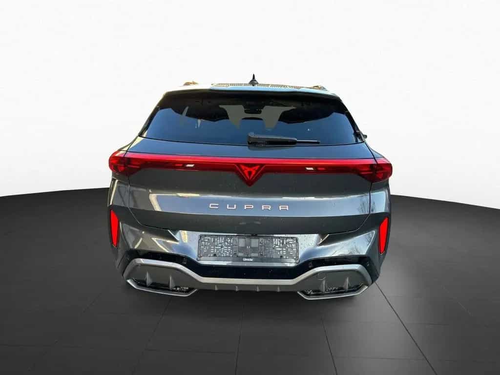 Cupra Terramar 1.5 eTSI 110 kW DSG AHK Sennheiser 02/2026-photo-2