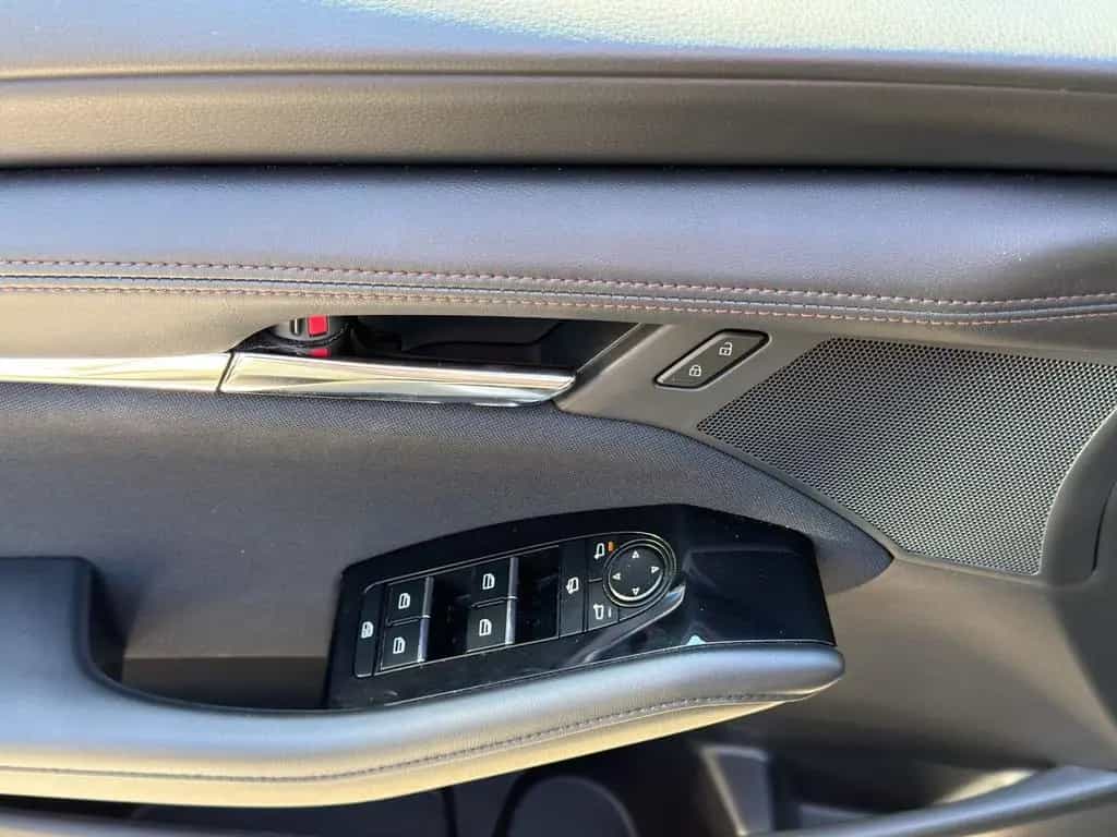 Mazda 3 2.0 SKYACTIV M-Hybrid SELECTION LED LM18 NAVI 08/2020-photo-7