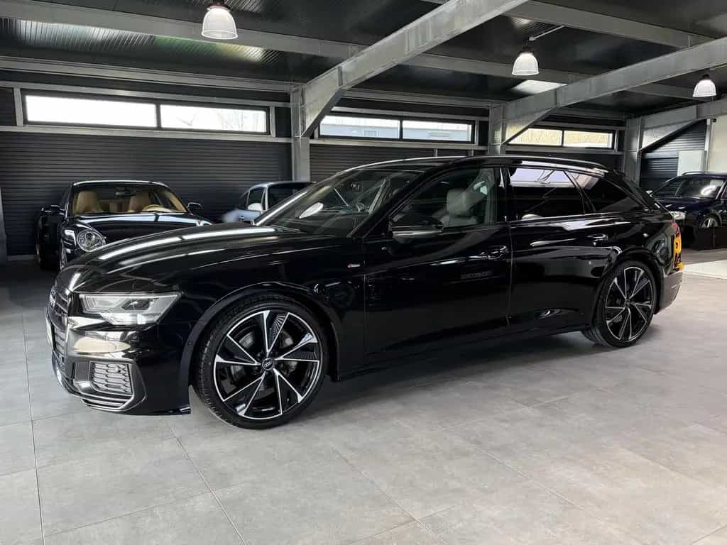 Audi A6 Avant 45 TFSI quattro - S LINE / 21" / B&O 11/2022-photo-2