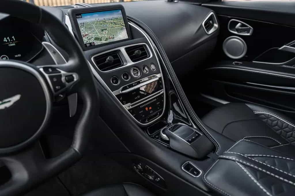 Aston Martin DBS Superleggera 2+2 5.2 V12 - Xpel PPF, options 06/2020-photo-16