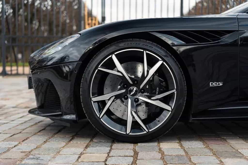 Aston Martin DBS Superleggera 2+2 5.2 V12 - Xpel PPF, options 06/2020-photo-5