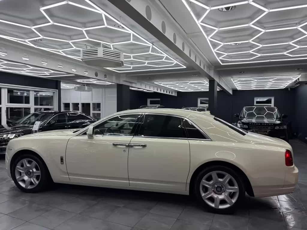 Rolls-Royce Ghost V12 *Pano*Massage*RearSeat*ACC*TV*HUP*LIFT 05/2012-photo-1