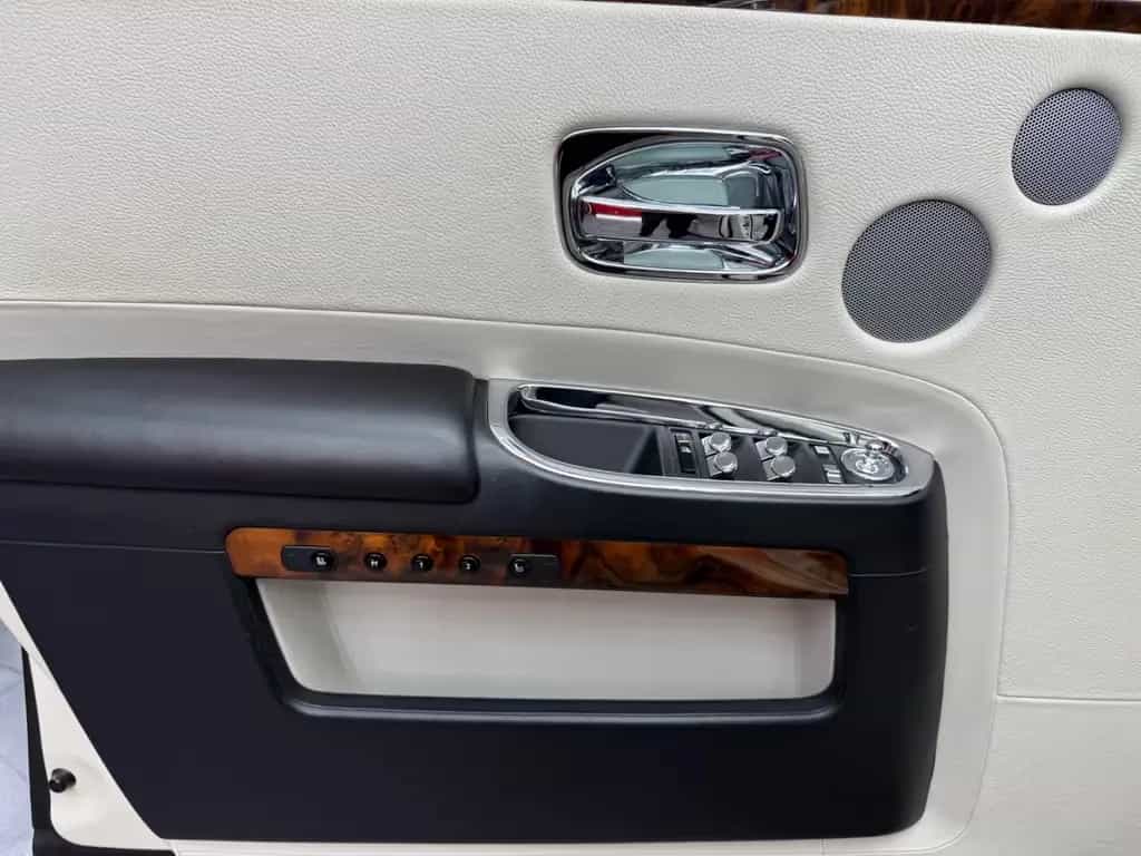 Rolls-Royce Ghost V12 *Pano*Massage*RearSeat*ACC*TV*HUP*LIFT 05/2012-photo-10