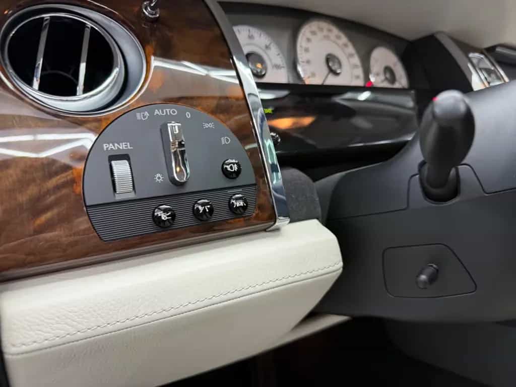 Rolls-Royce Ghost V12 *Pano*Massage*RearSeat*ACC*TV*HUP*LIFT 05/2012-photo-13