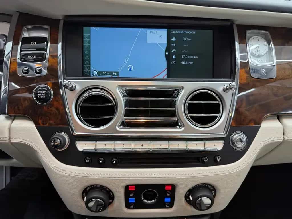 Rolls-Royce Ghost V12 *Pano*Massage*RearSeat*ACC*TV*HUP*LIFT 05/2012-photo-22