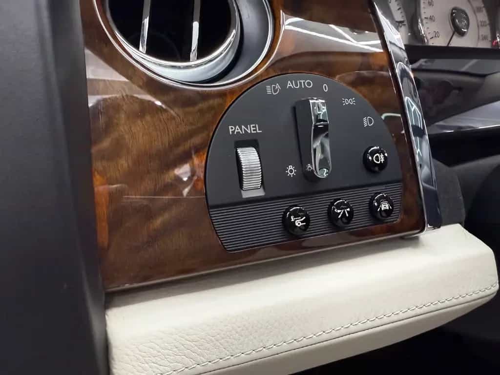 Rolls-Royce Ghost V12 *Pano*Massage*RearSeat*ACC*TV*HUP*LIFT 05/2012-photo-25