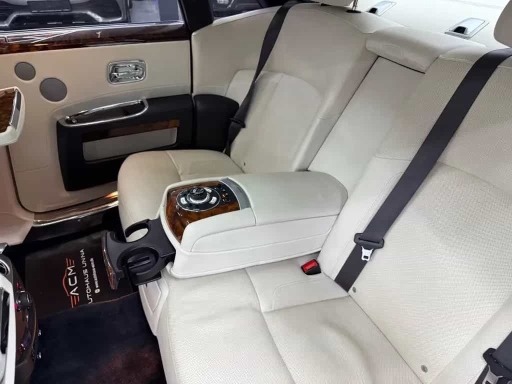 Rolls-Royce Ghost V12 *Pano*Massage*RearSeat*ACC*TV*HUP*LIFT 05/2012-photo-32