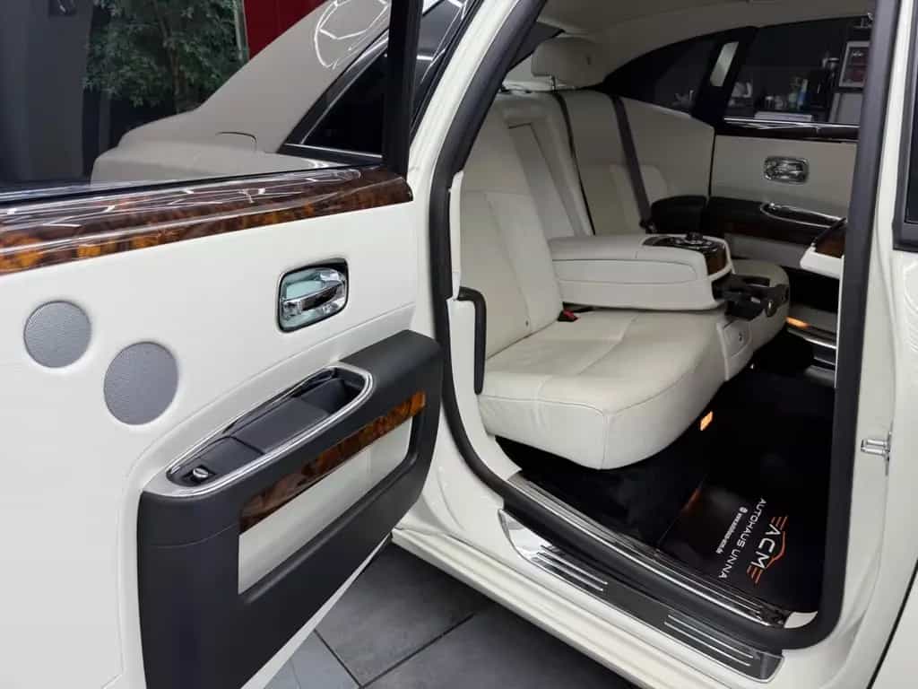 Rolls-Royce Ghost V12 *Pano*Massage*RearSeat*ACC*TV*HUP*LIFT 05/2012-photo-35