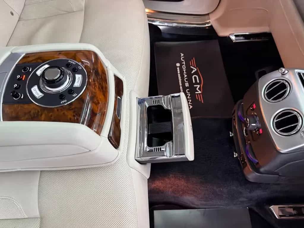 Rolls-Royce Ghost V12 *Pano*Massage*RearSeat*ACC*TV*HUP*LIFT 05/2012-photo-36