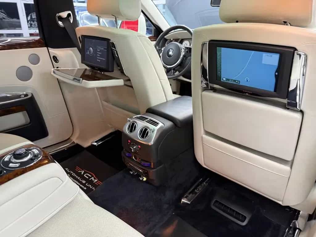 Rolls-Royce Ghost V12 *Pano*Massage*RearSeat*ACC*TV*HUP*LIFT 05/2012-photo-38