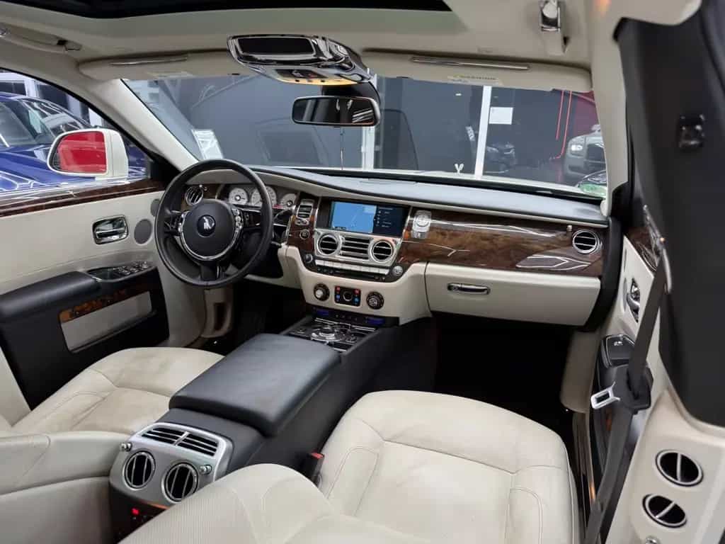 Rolls-Royce Ghost V12 *Pano*Massage*RearSeat*ACC*TV*HUP*LIFT 05/2012-photo-43