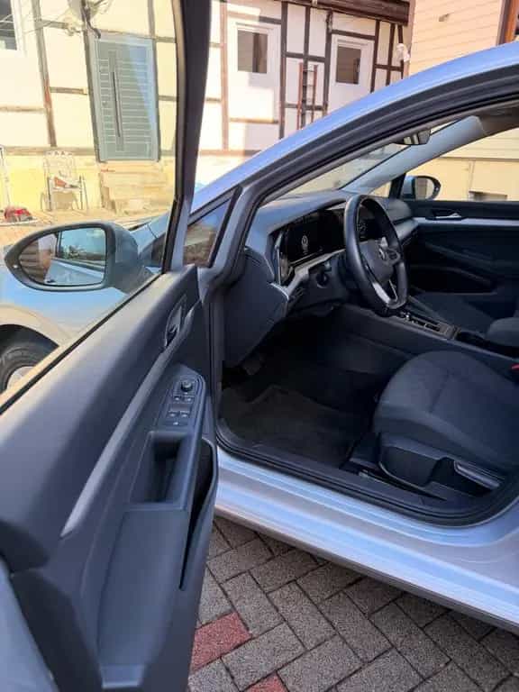 Volkswagen Golf VIII Lim. Life 1,5 eTSI 09/2020-photo-14