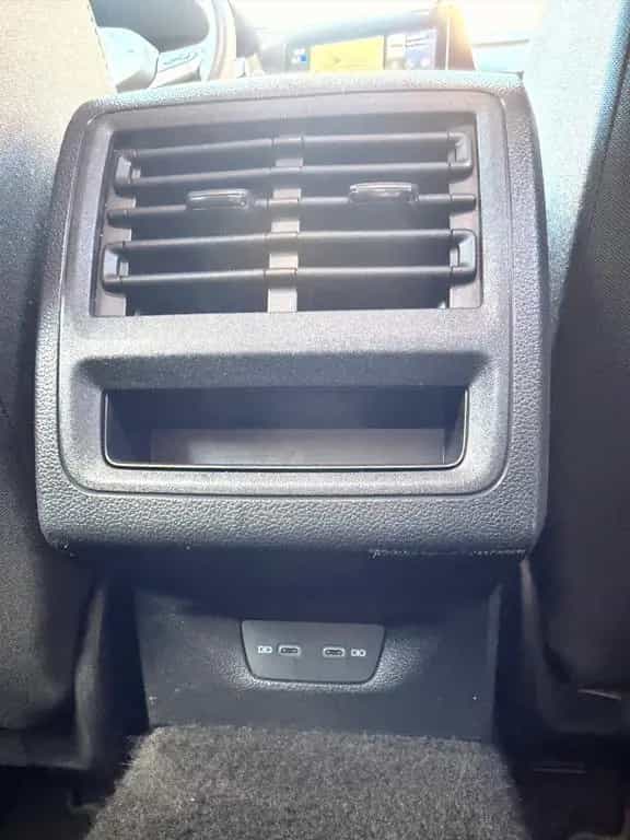 Volkswagen Golf VIII Lim. Life 1,5 eTSI 09/2020-photo-35