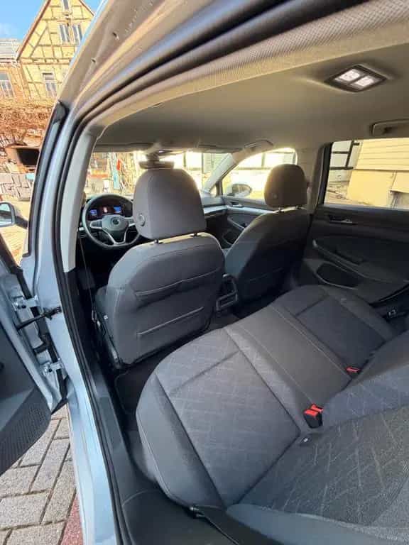 Volkswagen Golf VIII Lim. Life 1,5 eTSI 09/2020-photo-39