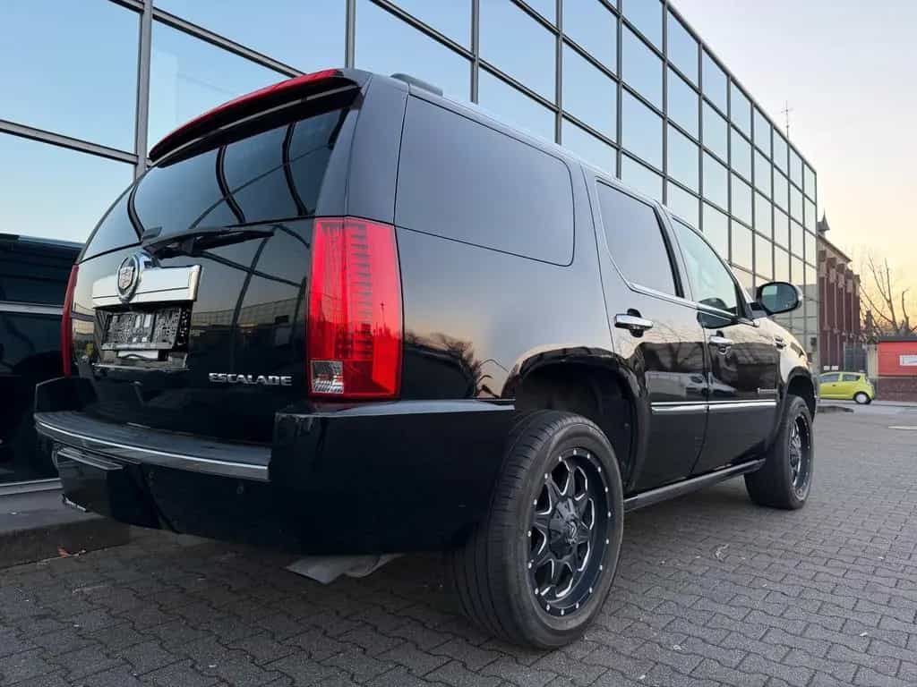 Cadillac Escalade GMT900 Elegance AHK TV LED Kamera 09/2008-photo-15