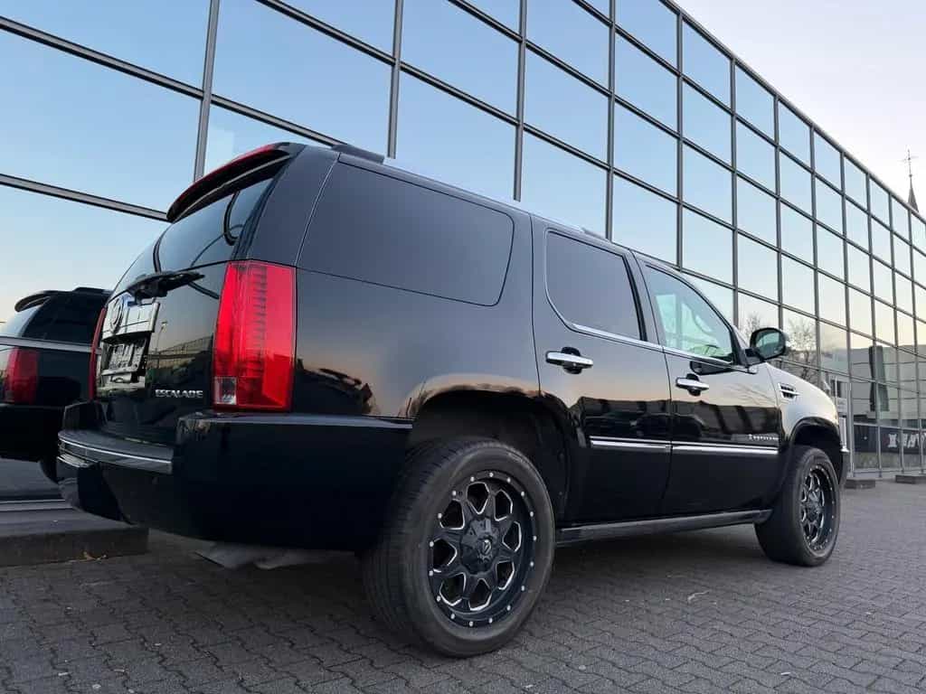 Cadillac Escalade GMT900 Elegance AHK TV LED Kamera 09/2008-photo-18