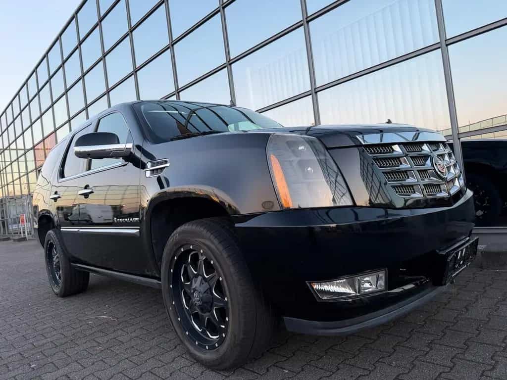 Cadillac Escalade GMT900 Elegance AHK TV LED Kamera 09/2008-photo-19