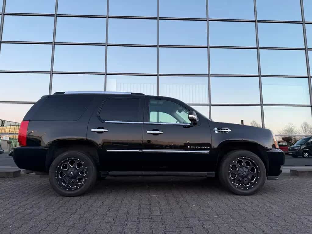Cadillac Escalade GMT900 Elegance AHK TV LED Kamera 09/2008-photo-3