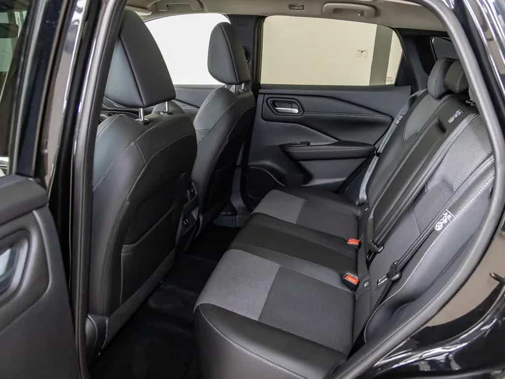 Nissan Qashqai Xtronic n-connecta Pano+eHeck+ProPILOT+3 07/2025-photo-17