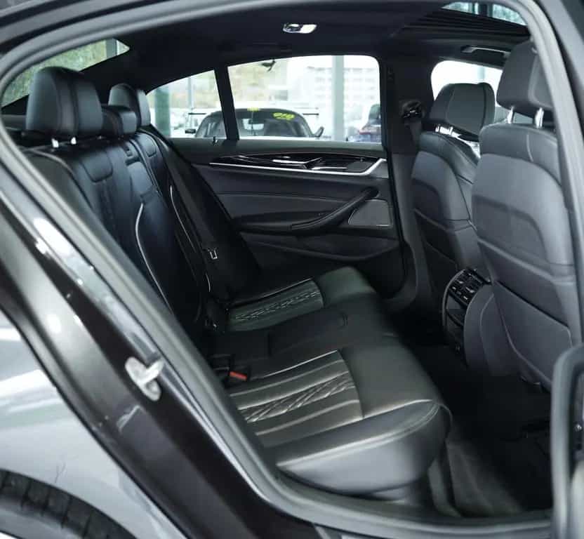 BMW 5 Series 530 i Limousine M Sport *20 *GSD *HK *H-UP*LED* 06/2017-photo-20