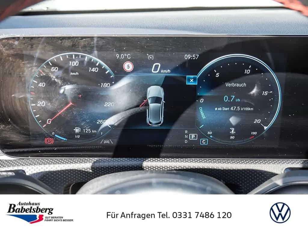 Mercedes-Benz A-Class 200 AMG Line LED NAVI RFK 10/2020-photo-14