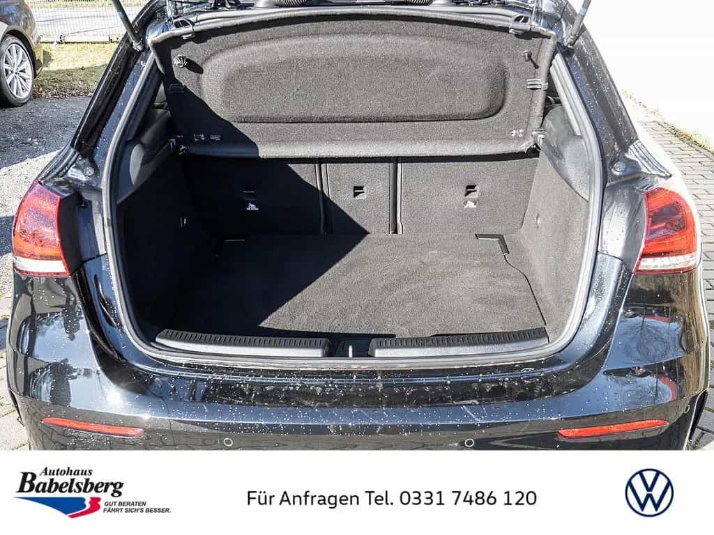 Mercedes-Benz A-Class 200 AMG Line LED NAVI RFK 10/2020-photo-18