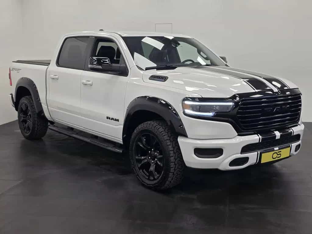 Dodge RAM 5.7 V8 HEMI*Laramie* LED Offroad Garantie 04/2023-photo-3