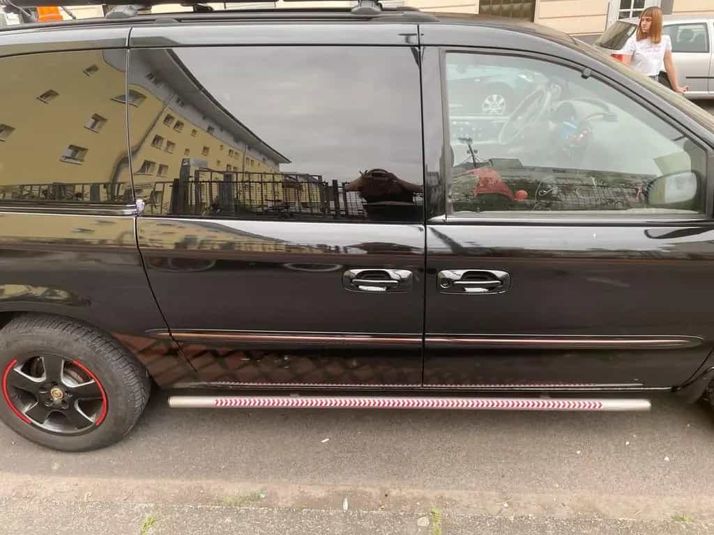 Chrysler Grand Voyager 12/2004-photo-2