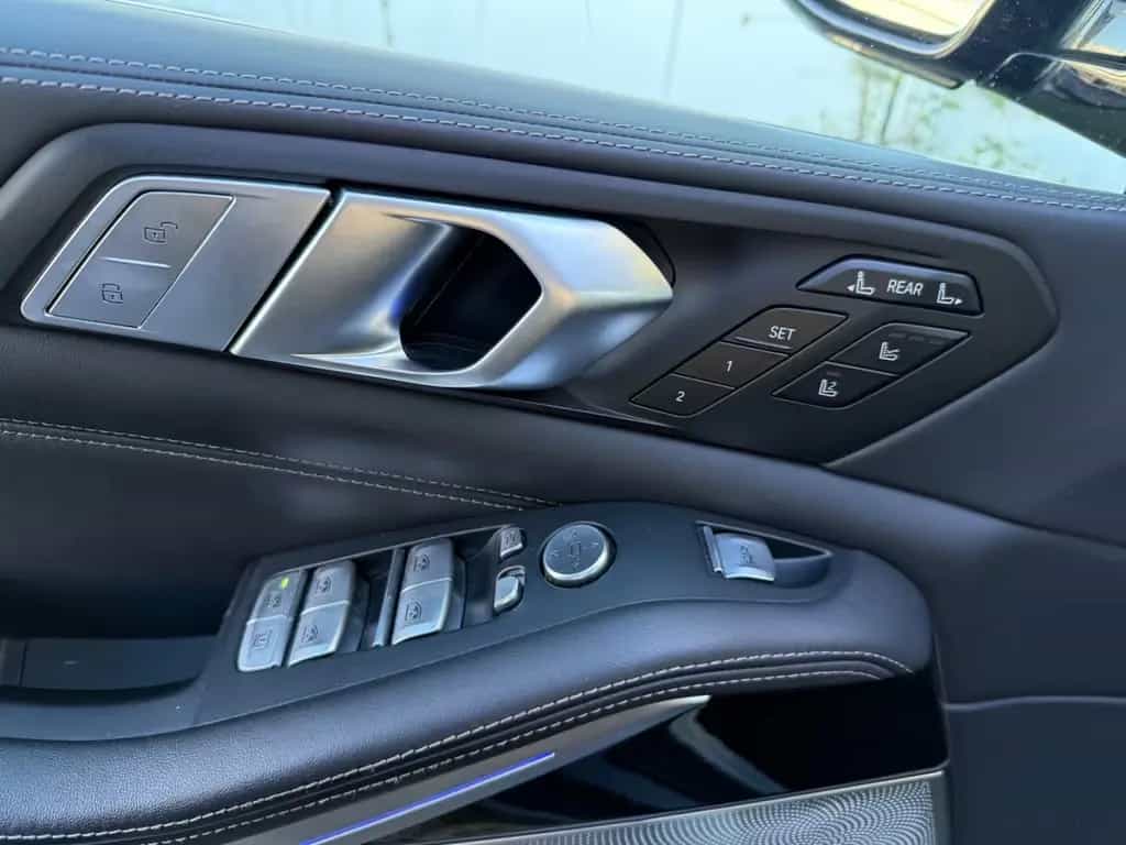 ALPINA XB7 4.4 - 02/2021-photo-11