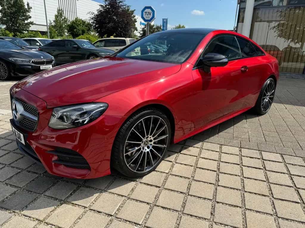 Mercedes-Benz E-Class 400 4MATIC Coupé AMG Line | MB-Garantie 05/2018-photo-0