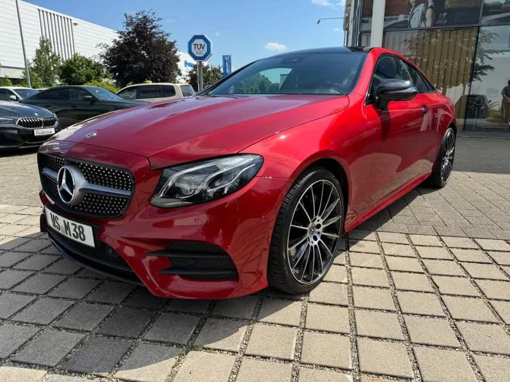 Mercedes-Benz E-Class 400 4MATIC Coupé AMG Line | MB-Garantie 05/2018-photo-2