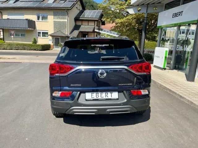 Ssangyong Korando Ruby 1.5 T-GDI MT 2WD NAV+PDC+LED+Kamera 08/2022-photo-2