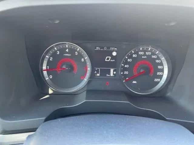 Ssangyong Korando Ruby 1.5 T-GDI MT 2WD NAV+PDC+LED+Kamera 08/2022-photo-8