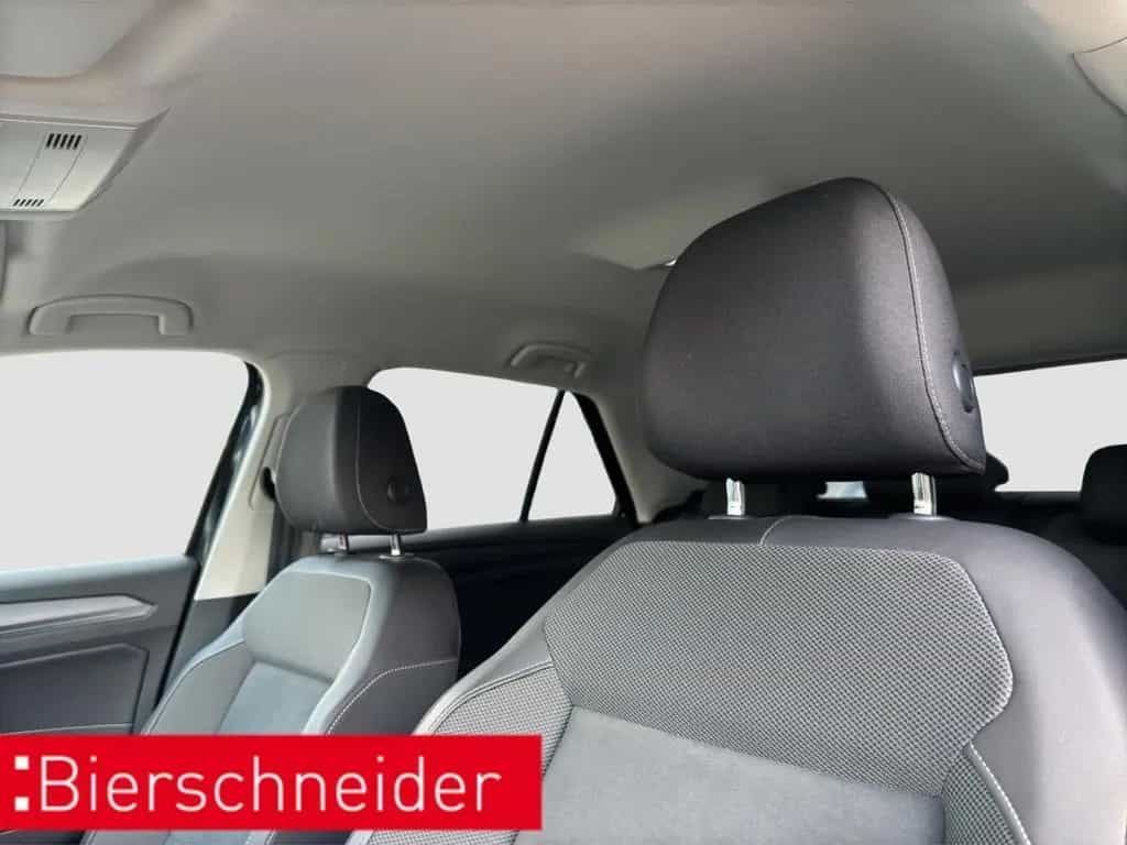 Volkswagen T-Roc 1.5 TSI DSG Style AHK IQ.LIGHT KAMERA NAVI 07/2025-photo-29