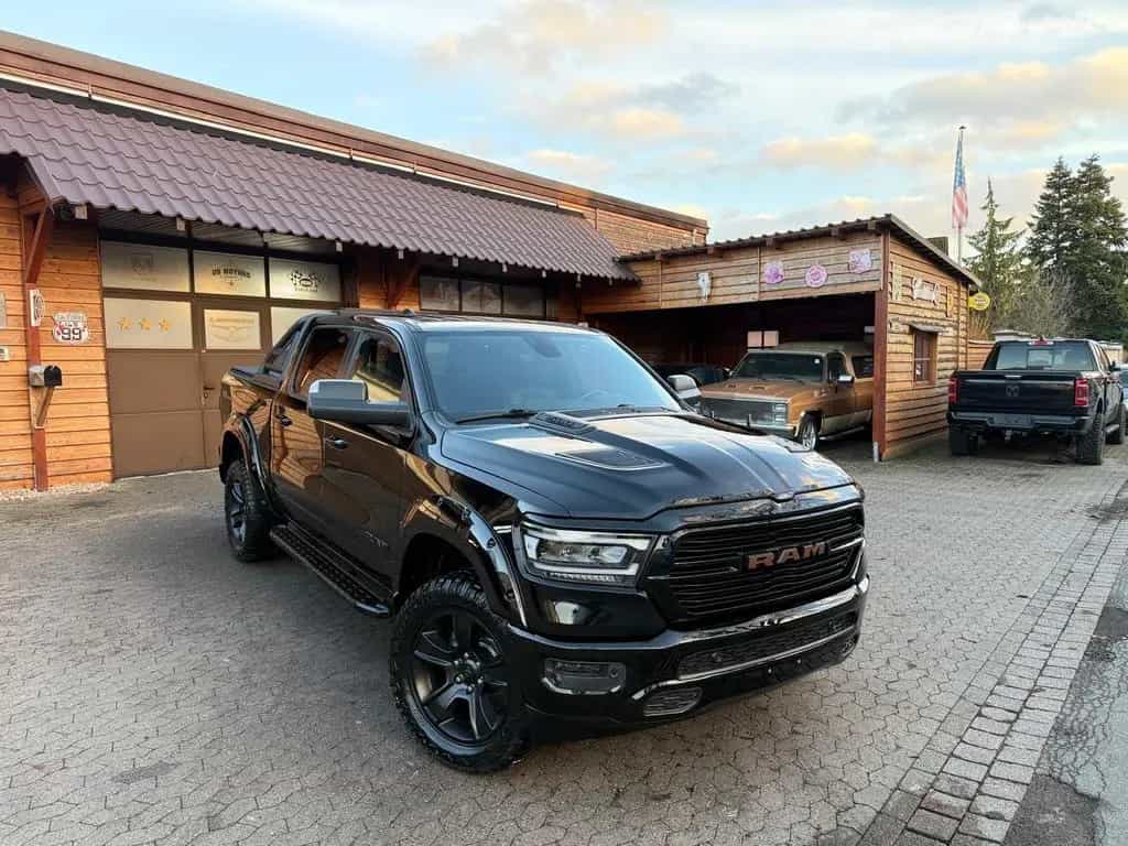 Dodge RAM SPORT*NIGHT*OFFROAD*LIFT*AHK*NAVI*BÜGEL*GARANTIE 04/2021-photo-12