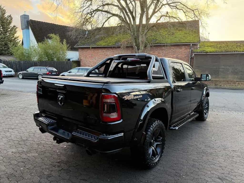 Dodge RAM SPORT*NIGHT*OFFROAD*LIFT*AHK*NAVI*BÜGEL*GARANTIE 04/2021-photo-20