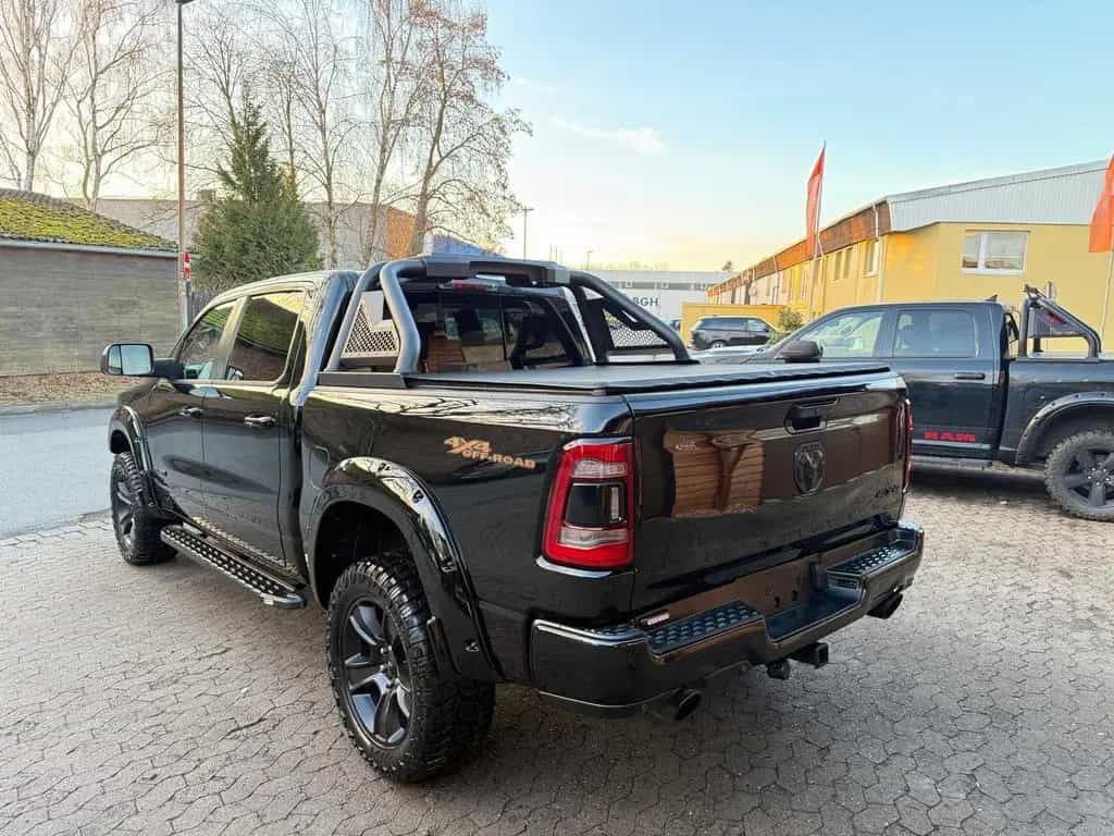 Dodge RAM SPORT*NIGHT*OFFROAD*LIFT*AHK*NAVI*BÜGEL*GARANTIE 04/2021-photo-24